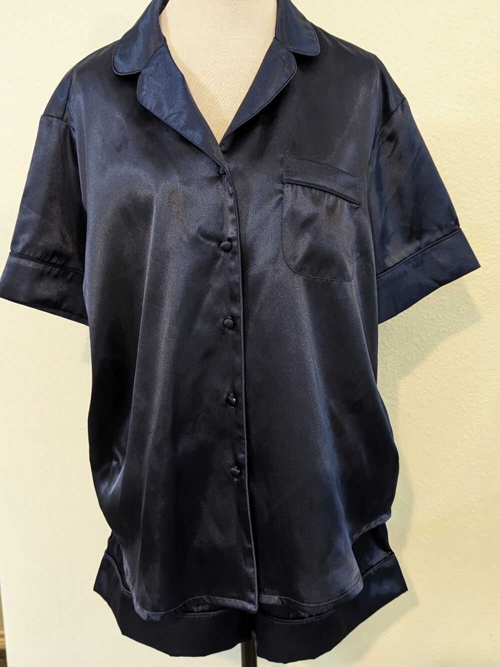 NWT DB Studios Satin Night Set